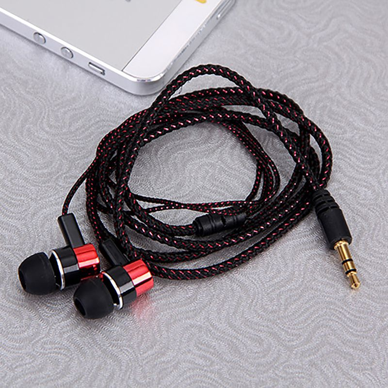 Wired High Fidelity Noise Cancelling Lightweight 3.5mm Stereo Sports In-ear Gaming Earbud for Running_voghion.com