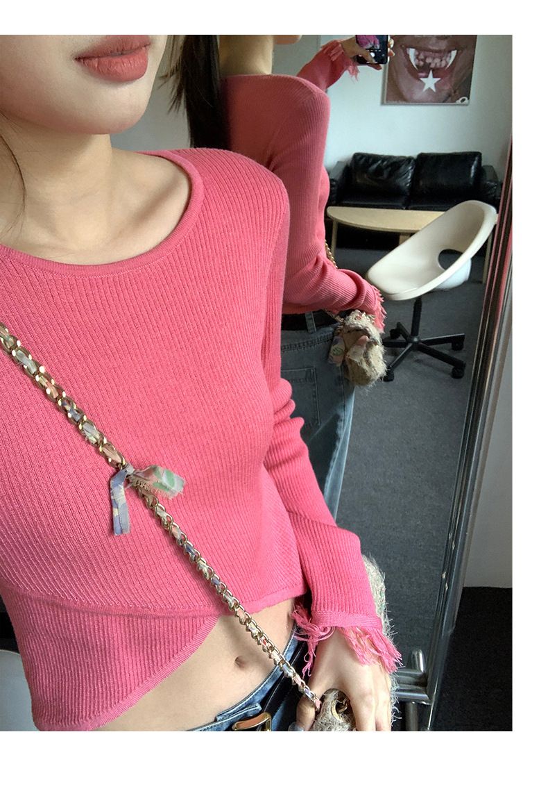 Pull court en maille à col rond et poignets à pompons pour femme, coupe ajustée. Aucun retour ni échange._voghion.com