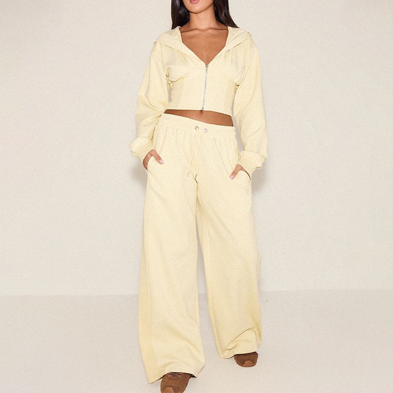 001 Cross-Border Herbst-Winter-Sportset für Damen, hochtaillierte Hose mit Kordelzug und weitem Bein, lässiges Crop-Top, kurze Kapuze_voghion.com