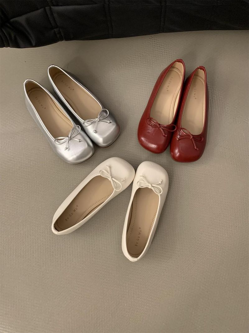 Gentle Soft Flat Bow Silver Single Shoe For Women, Spring 2025 New Comfortable One Foot Red Bean Shoes_voghion.com