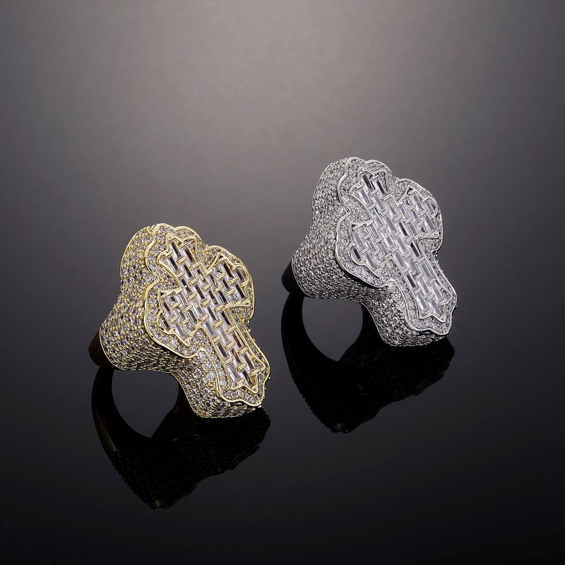 Anello vintage hip hop da uomo con design a croce in zirconi quadrati, pezzo elegante per uomo e donna, tonalità oro e argento_voghion.com