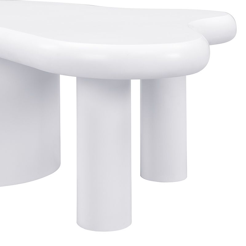 Table basse blanche moderne de forme irrégulière avec 2 tiroirs, design compact et élégant, robuste et pratique pour le salon et une utilisation polyvalente._voghion.com