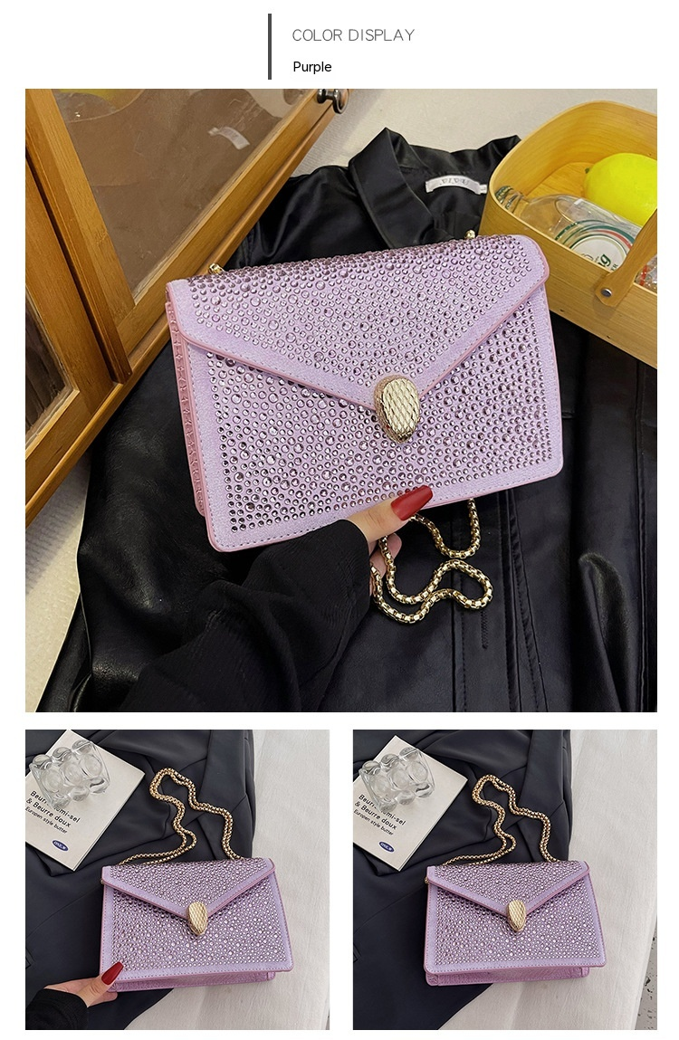 Borsa quadrata piccola 2024 Nuova borsa a mano a catena personalizzata Borsa a tracolla semplice versatile in stile occidentale da donna Borsa a tracolla versatile_voghion.com
