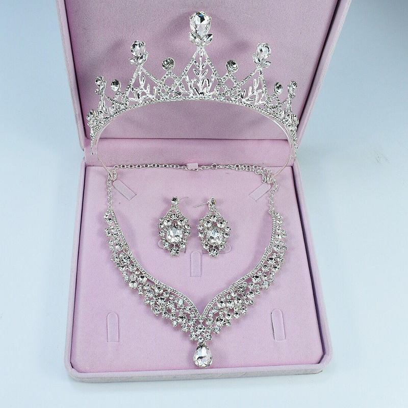 Nei Brauthalskette Dräi-Stéck-Set Legierung Diamant Luxus Kristall Kroun Internet Promi Prinzessin Gebuertsdag Kroun Kappschmuck_voghion.com
