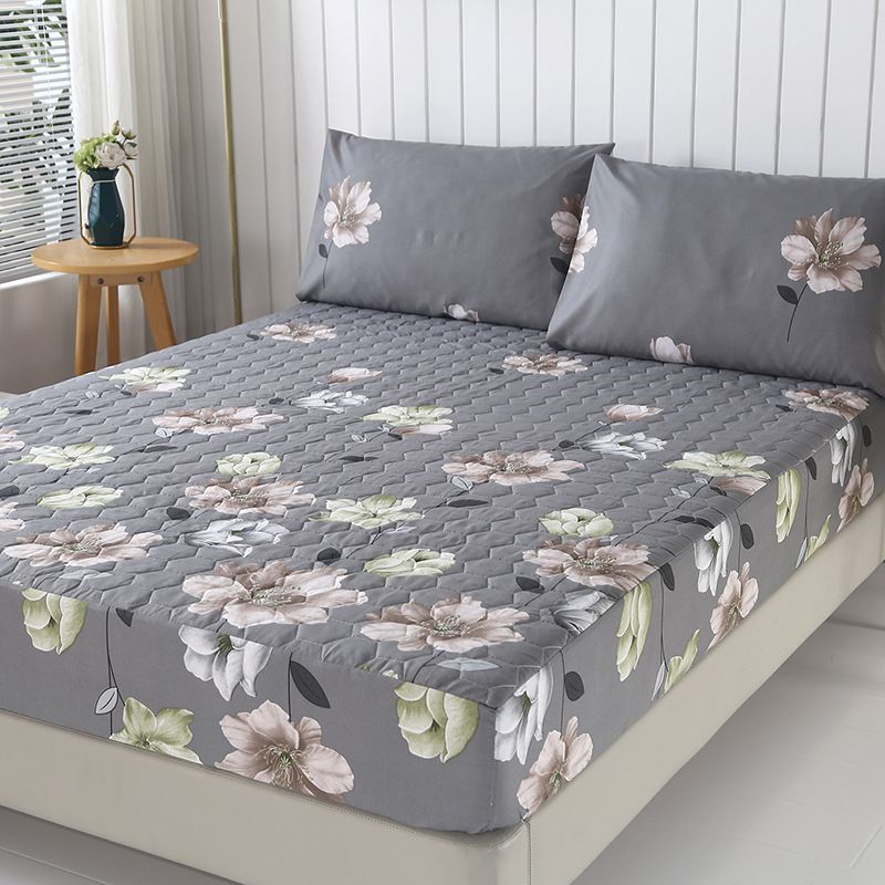 Printed Quilted Fitted Sheet Set 3-Piece Cotton Filled Includes Mattress Protector Pillowcase Wrinkle Resistant Easy Care Stylish Floral Design_voghion.com