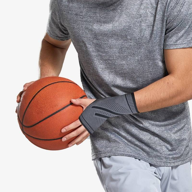 Professional Sports Wrist Support Gloves For Gym, Push-Ups, Badminton & Injury Prevention - Breathable & Anti-Slip Design (S/M/L, Black/White)_voghion.com