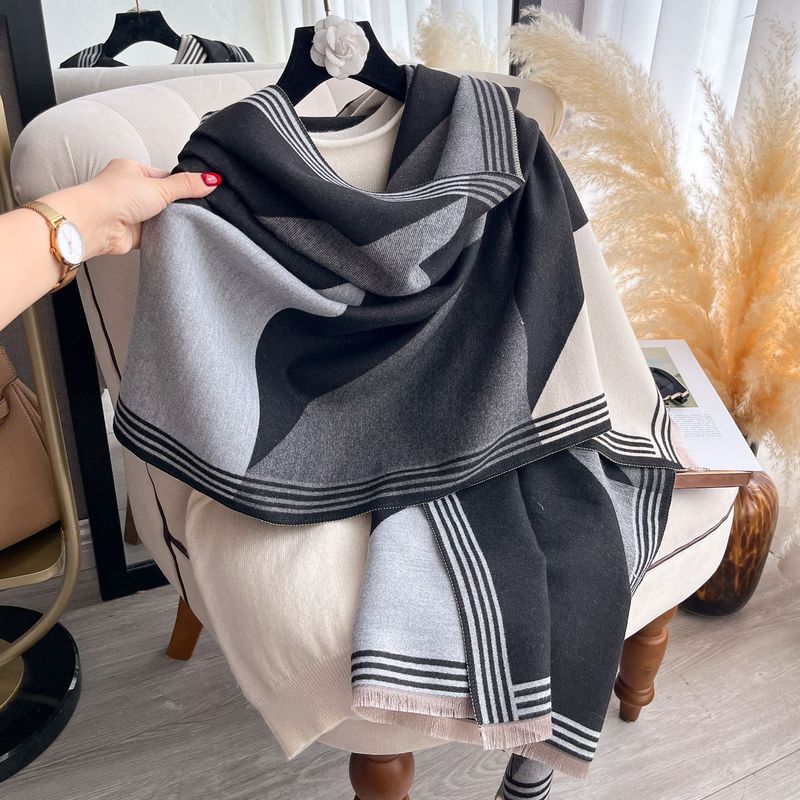 High-end Shawl Scarf For Women, Air-Conditioner Shawl, Outer Cape, Cloak, Thickened And Warm Neck Warmer For Women_voghion.com