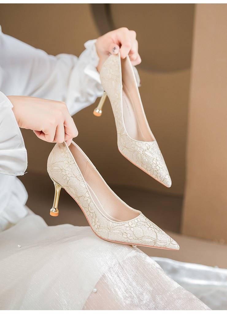 760 6 New Light Luxury Lace High Heels Women's Design Niche Temperament Pointed Stiletto Single Shoes_voghion.com