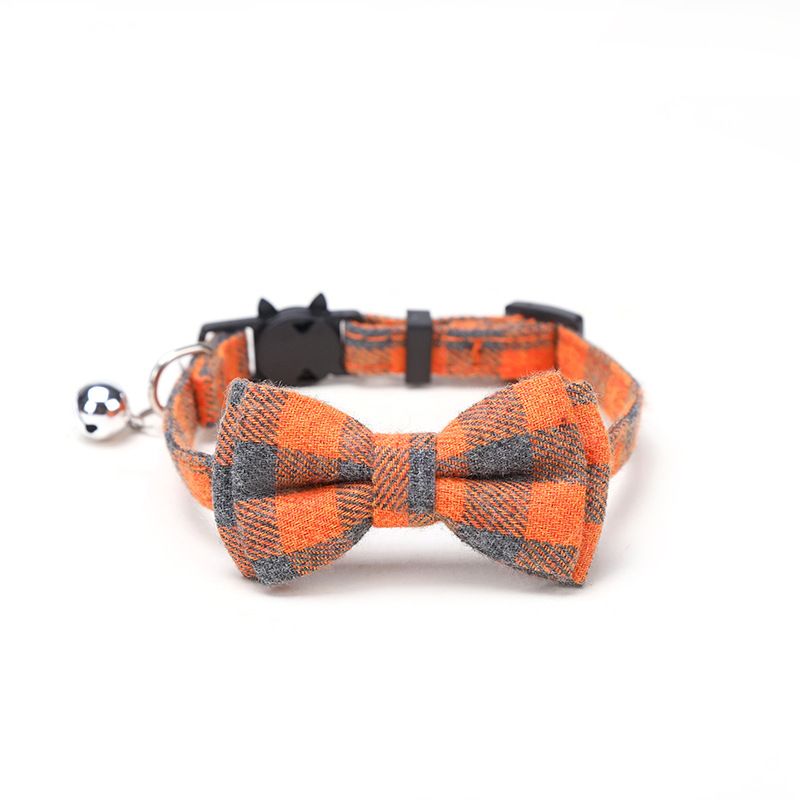 Collare per cani e gatti con campanellino a fiocco in tessuto scozzese britannico e cinturino per il collo_voghion.com