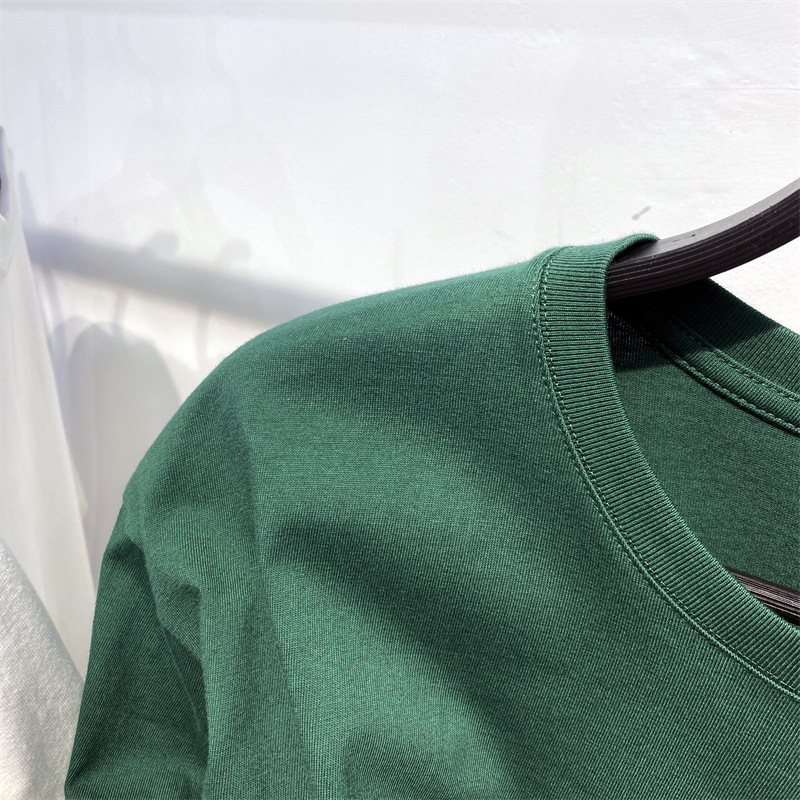Herrenbekleidung Mode bedrucktes loses Paar T-Shirt Herren Sommer neue kurzärmelige dunkelgrüne Pullover Herren T-Shirt B2DAC700B_voghion.com