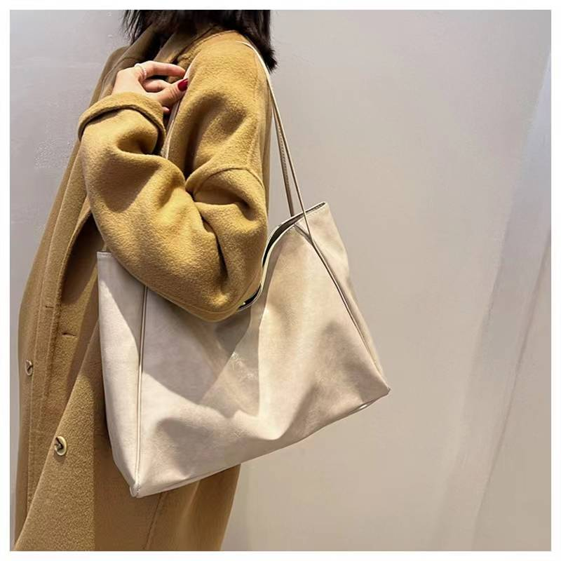 Borsa tote da donna Borsa sottobraccio alla moda Borsa a tracolla in morbida pelle PU di grande capacità Borsa a tracolla retrò Borsa a secchiello portatile casual_voghion.com