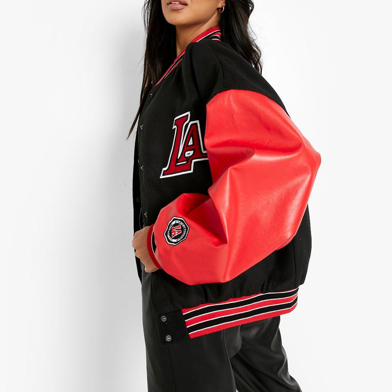 Chaqueta de béisbol engrosada de lana con letras para mujer_voghion.com