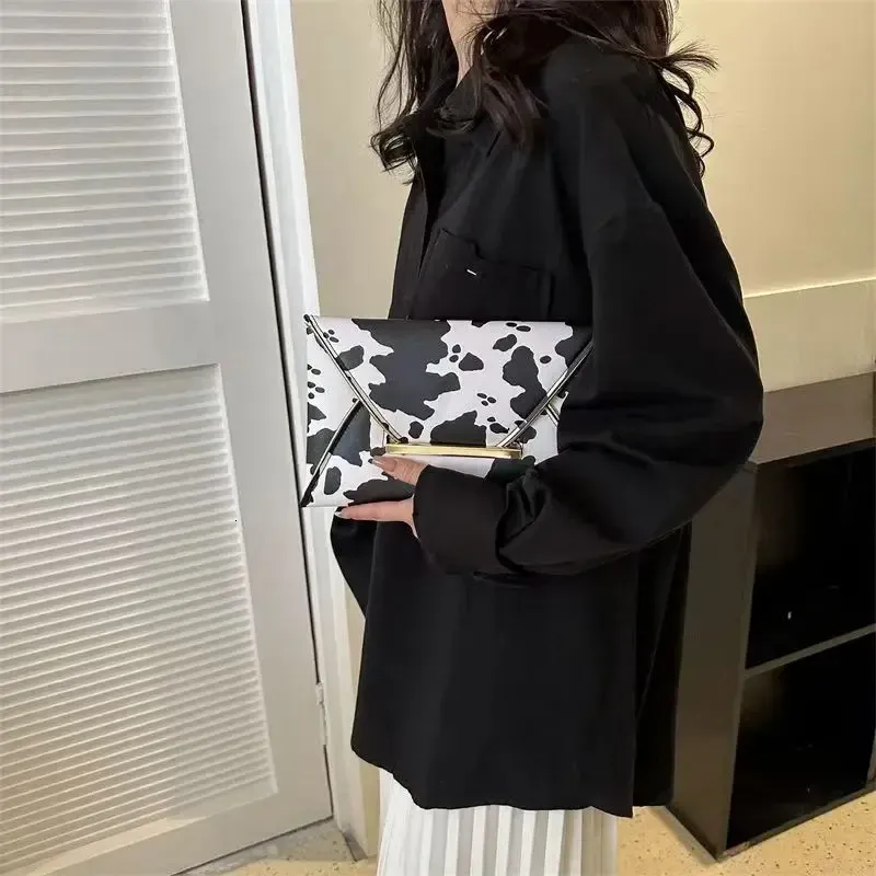 Borse a tracolla da donna alla moda, con stampa leopardata, zebra e mucca, in morbida pelle PU, di grande capacità, da sera._voghion.com