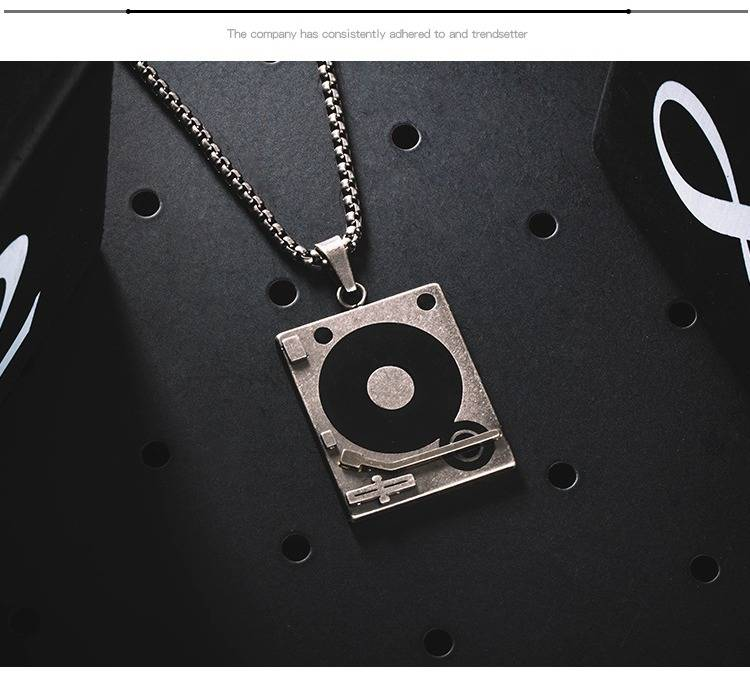 Vintage Square Phonograph Necklace For Men And Women - Unique Titanium Steel Pendant With Box Chain - Adjustable Length 51-80cm_voghion.com
