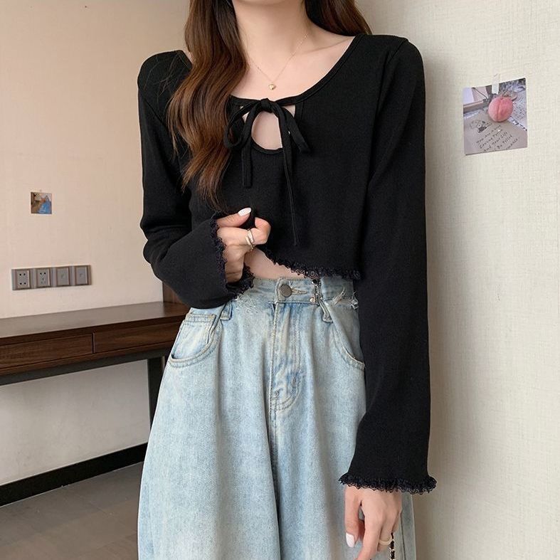 Elegant and lace V-neck long sleeved t-shirt for women, 2024 autumn new collection with strap design, niche slim fit top_voghion.com