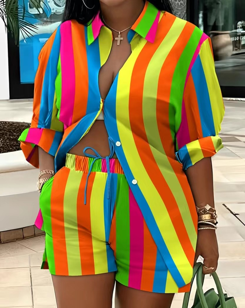 Women's Printed Suit Lapel Shirt Shorts Two-piece Set Long-sleeved Printed Button Lace-up Shorts Two-piece Set_voghion.com