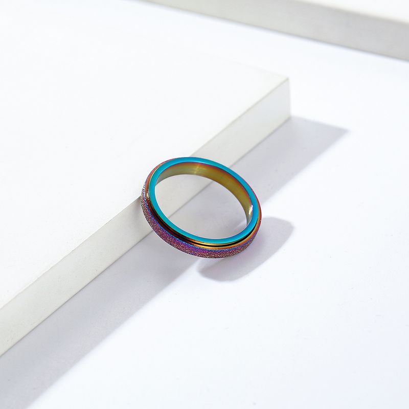 Anello singolo da 4 mm in acciaio al titanio satinato, anello girevole semplice stile neutro per uomo e donna, proposta di matrimonio, gioielli in acciaio inossidabile per le mani_voghion.com