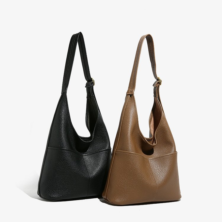Sac sous les bras de grande capacité pour femmes 2024 hiver nouvelle mode décontractée simple et polyvalente populaire sac à bandoulière simple sac de banlieue simple_voghion.com