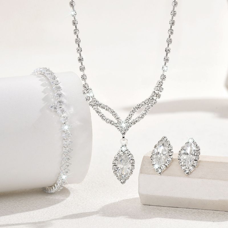 Set di gioielli da donna, alla moda, semplice e versatile, squisito set di artigli con zirconi, collana, orecchini e bracciale, accessori per abito da sposa._voghion.com