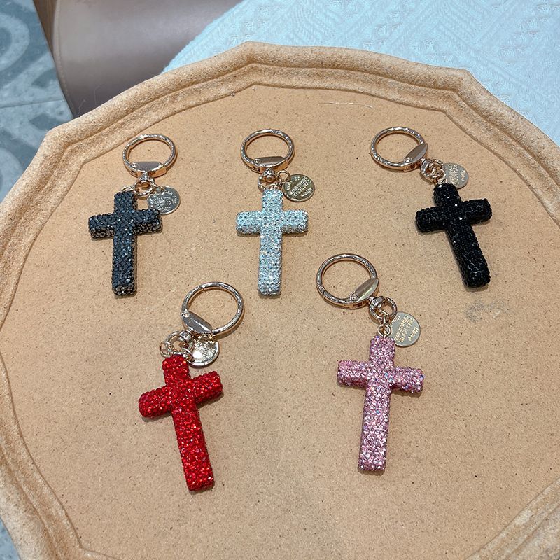 New Ceramic Clay Cross Keychain With Rhinestones, Creative Car Keychain, Unisex Pendant_voghion.com