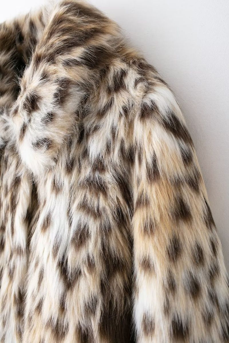 Damenkleeder Wild Leopard Print Nische Kuerzrevers Pelzmantel_voghion.com