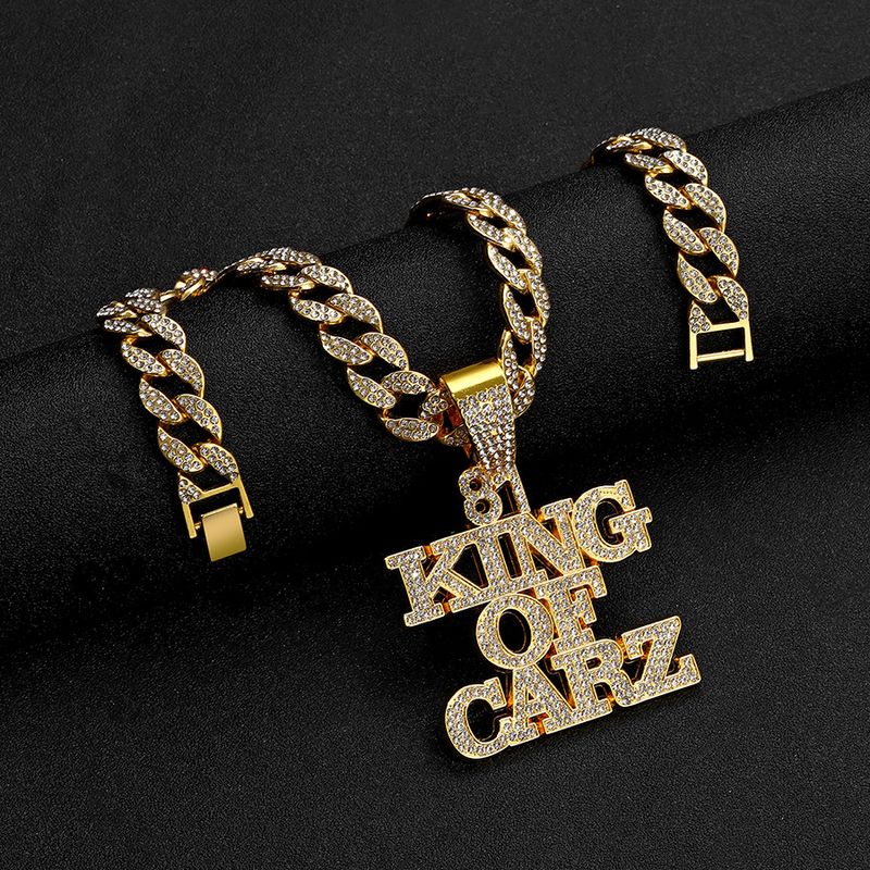 Un colgante de letras de hip-hop con parches de diamantes y diseño de nicho para collares de hombres, accesorios de discoteca personalizados,_voghion.com