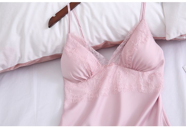 Ensemble deux pièces en dentelle de soie glacée pour femmes, col en v fin, coussinet de poitrine, short à bretelles froncées, été _voghion.com