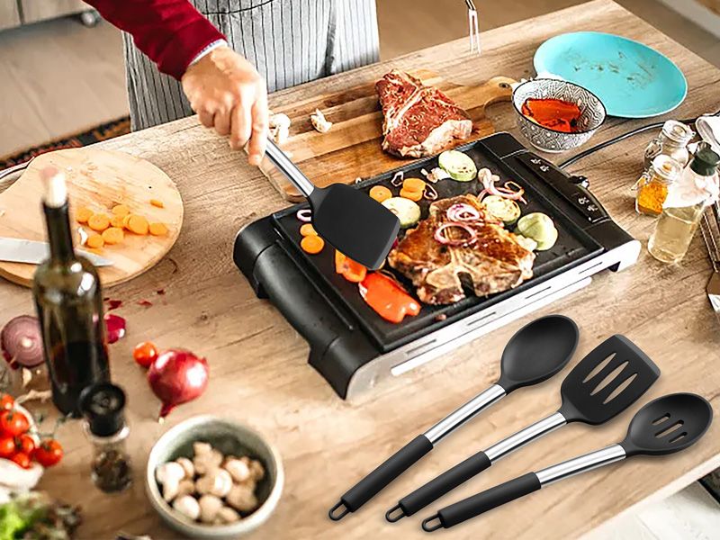 Black Kitchen Cooking Utensils 4-Piece Set, Silicone Solid Spatula Slotted Spoon Shovel For Non-Stick Cookware_voghion.com