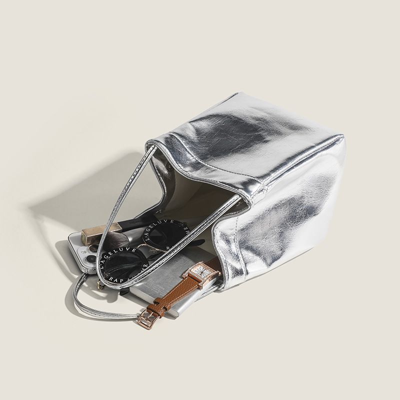 Sier Bucket für Damen 2024, neue modische und schlichte Lunchbox-Tasche, kleine Handtasche mit Nischenstruktur im Western-Stil_voghion.com