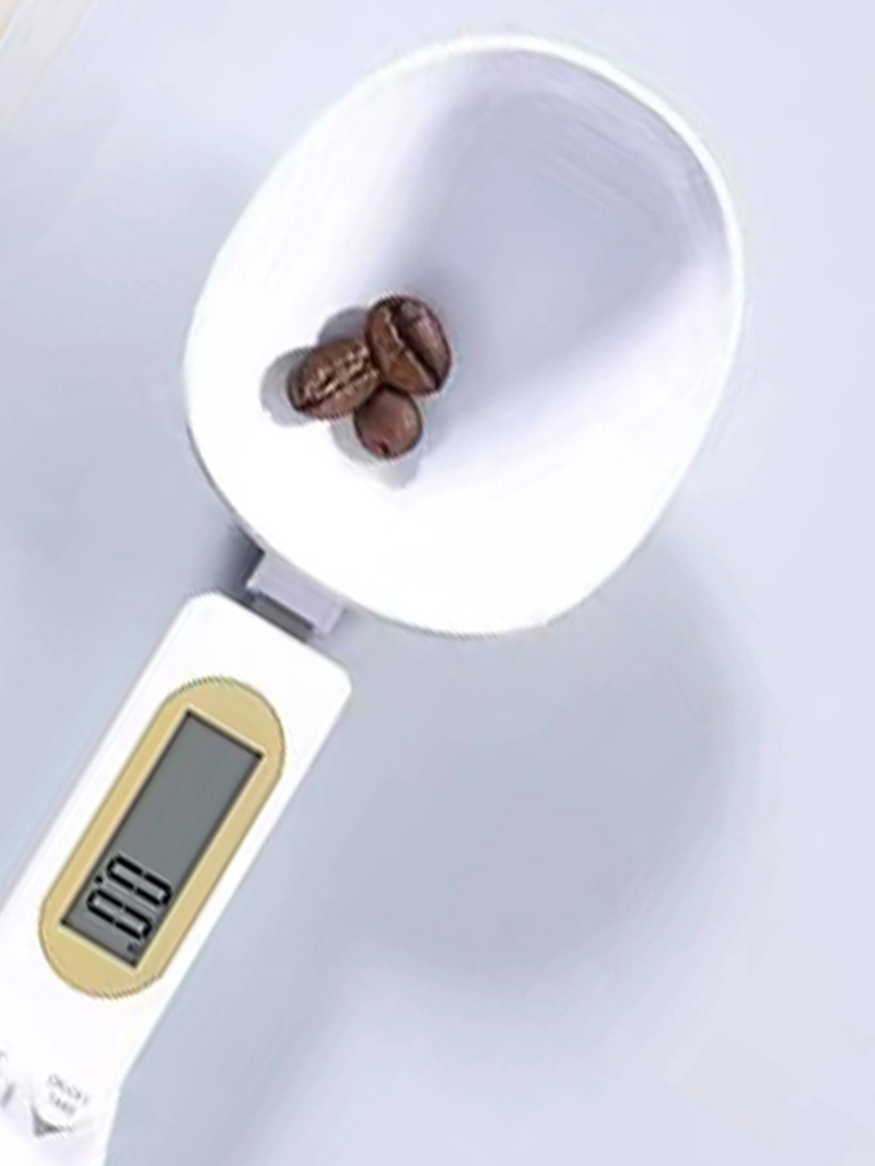 A Digital Kitchen Scale With Spoon, LCD Display, 0.1g-500g Accuracy, Battery-operated, Non-rechargeable Button Cell, Battery-operated Mode, Suitable For Car Detailing, Cooking, Baking And Portion Control - Battery Not Included In Package_voghion.com