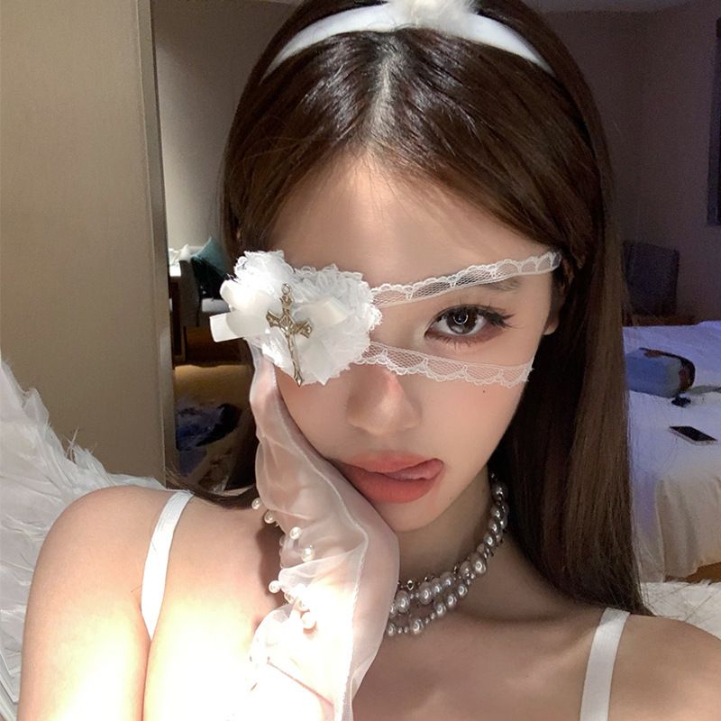 Stitched Nun Halloween Lace Cross Eye Mask Women's Dark Gothic Style Bow Heart Mask Accessories_voghion.com