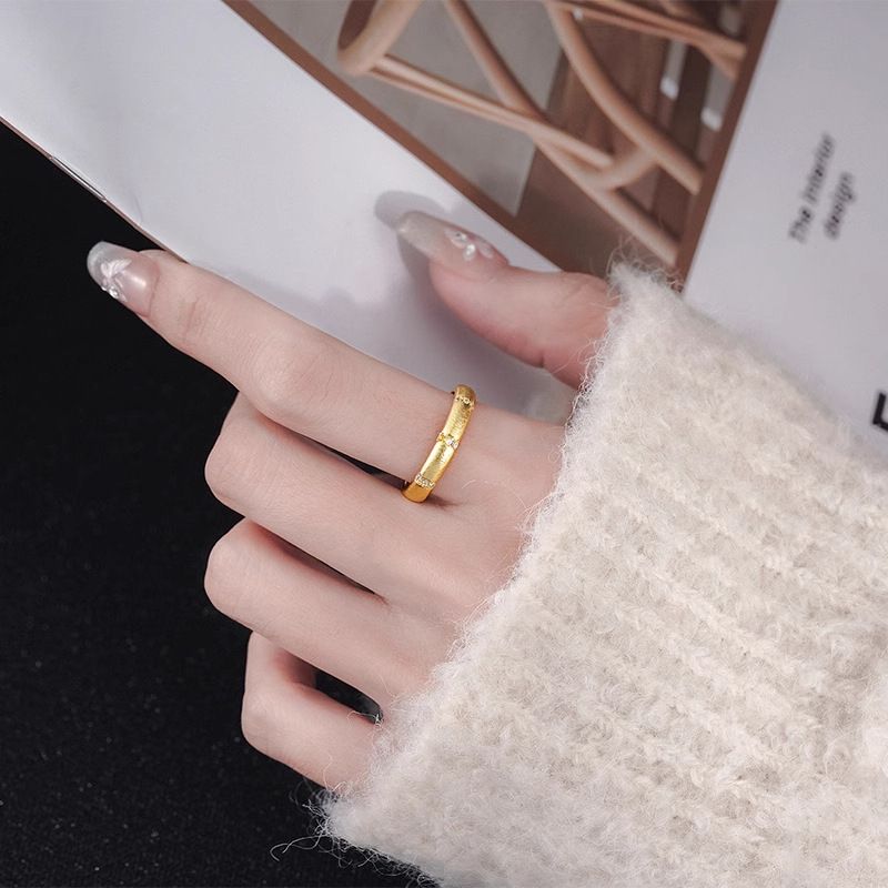 Traditional Plain Wire Ring For Women, Vintage Style, High-end Feel, Handmade Ring, Versatile, Exquisite, Simple Hand_voghion.com