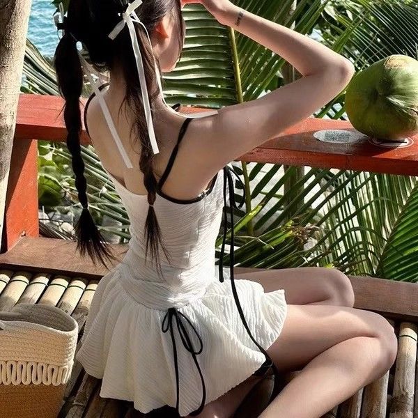 French Style Elegant Strap One-Piece Swimsuit For Women New High-End Tummy-Covering Slimming Swimwear_voghion.com