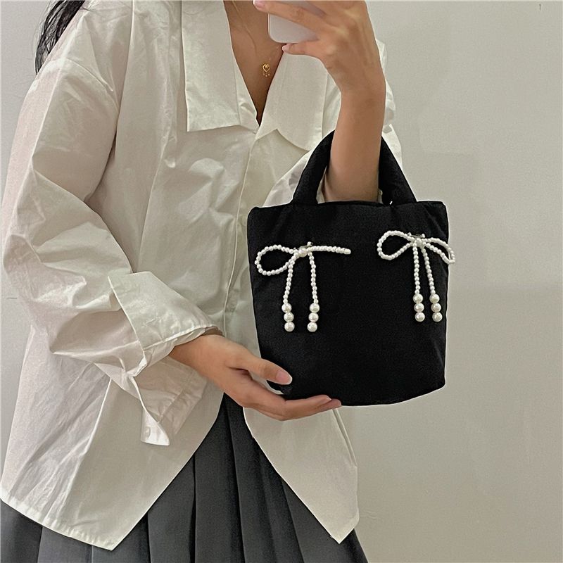 Nischendesign Feeling Bow Damen Perle 2024 Neue handliche, mit Baumwolle gefüllte kleine Umhängetasche mit einer Schulter_voghion.com