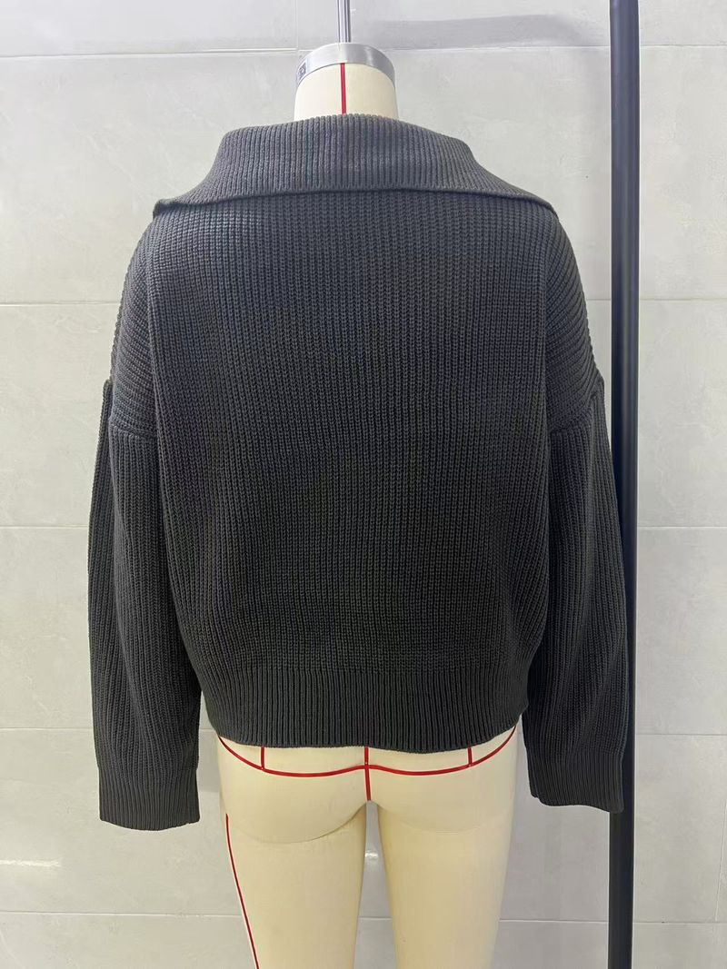 K Nouveau haut rétro à manches longues avec un design ample et un pull à col en V pour femme_voghion.com