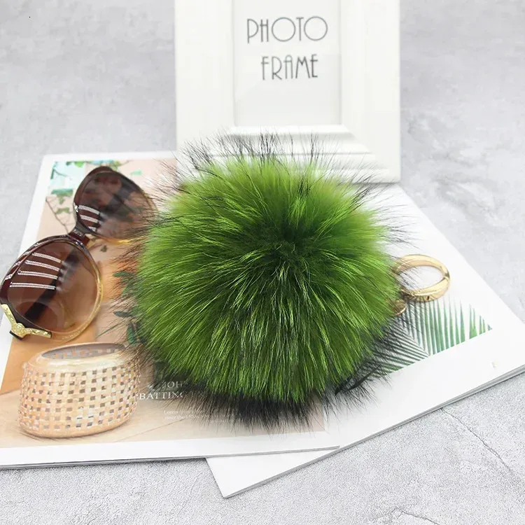 15cm Fluffy Real Raccoon Ball Pom Poms Fur Pompom High Quality Keychain Key Chain Metal Ring Pendant For Women F281_voghion.com
