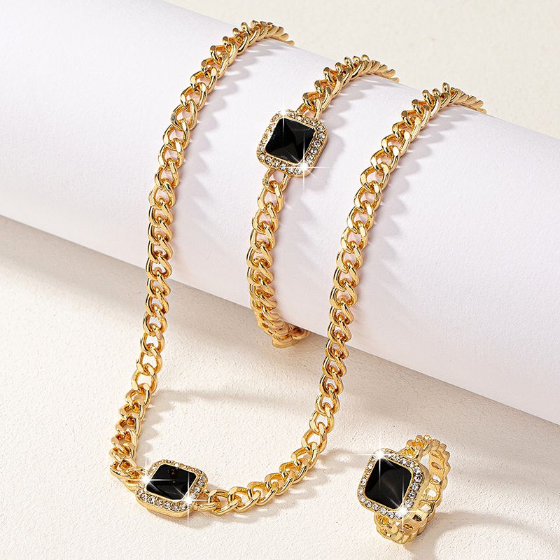 Luxurious Shiny Square Ferroalloy Plating Inlay Rhinestones 14k Gold Plated Women's Rings Bracelets Necklace_voghion.com