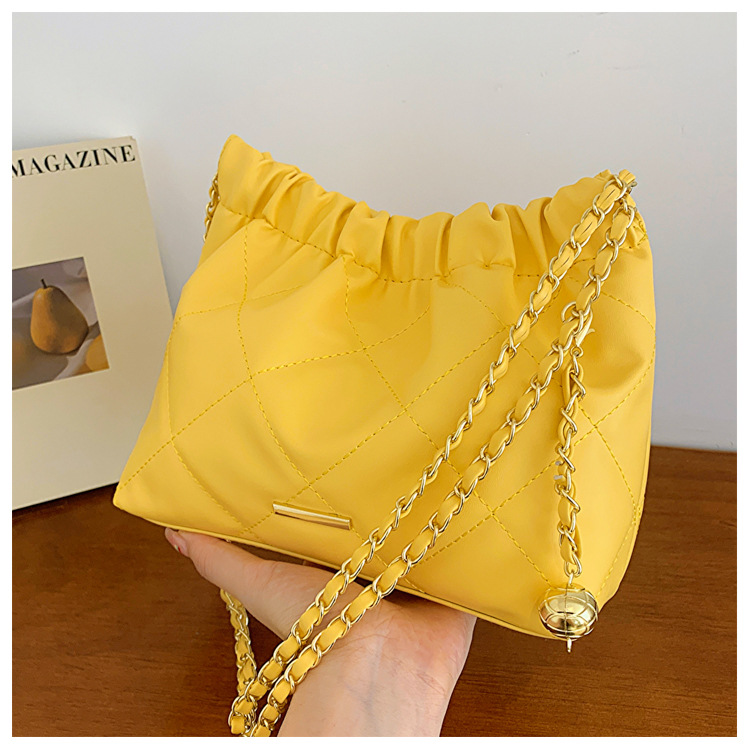 Elegancka pikowana torebka na ramię dla kobiet – elegancka torebka typu crossbody z paskiem na łańcuszku, miękka skóra syntetyczna, mała torebka do codziennego użytku_voghion.com