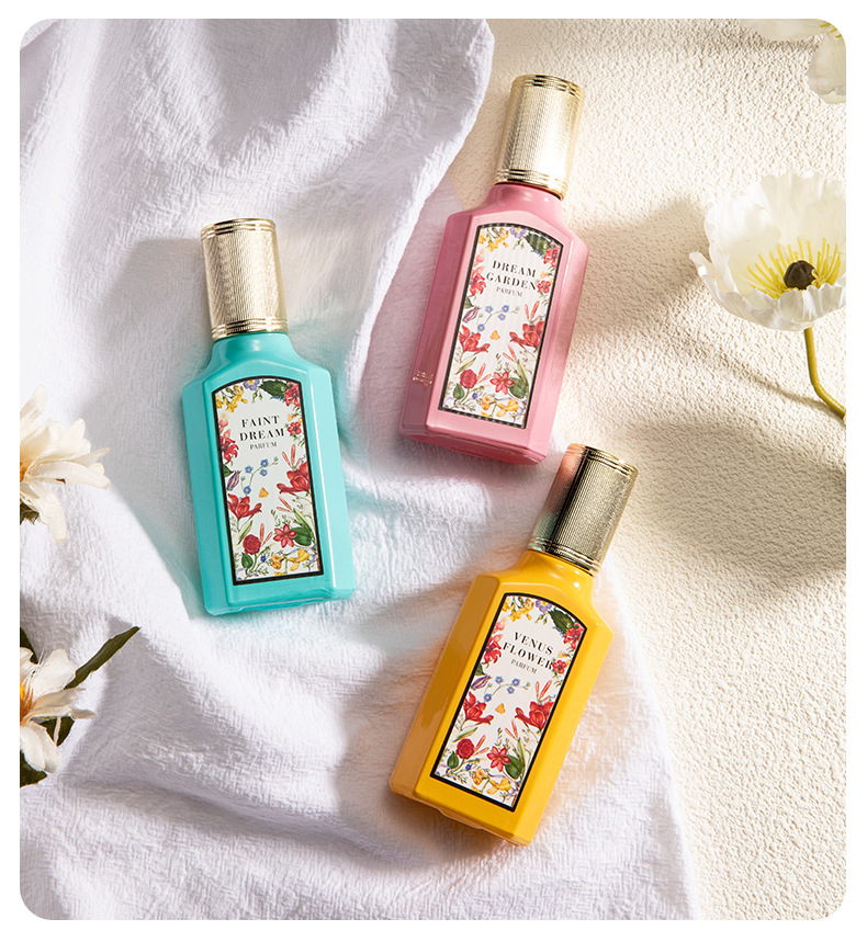 Ensemble de parfum pour femmes Quezihua de haute qualité ensemble de parfum de jasmin trois pièces_voghion.com