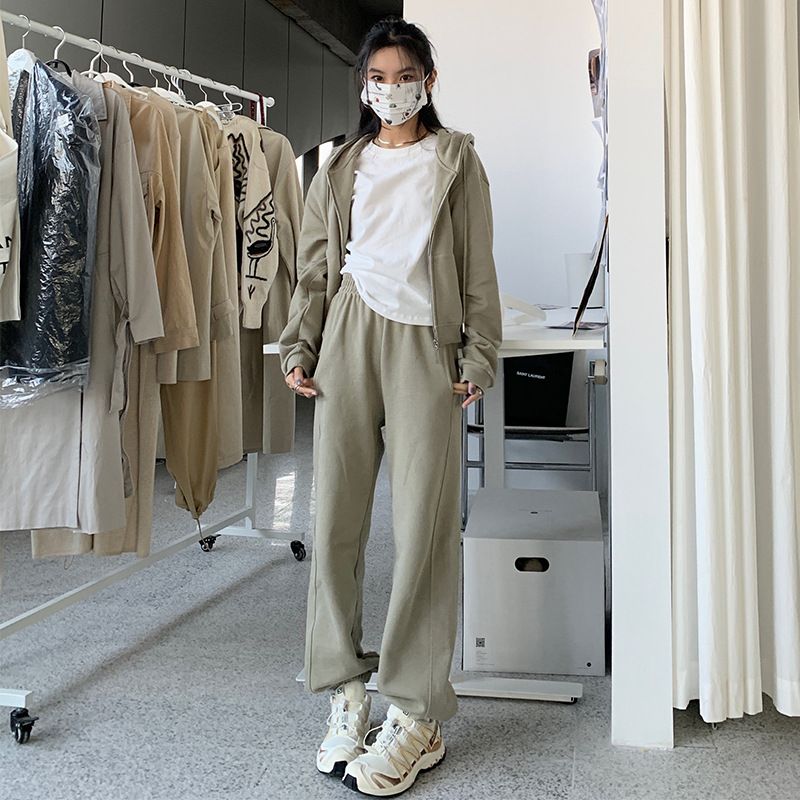 Spring New Casual Short Sports Hooded Sweatshirt Loose Solid Color Shorts Slimming Leg Binding Sweatpants Set For Women_voghion.com