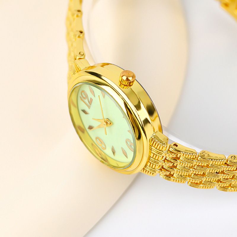 Gold Women's Quartz Bracelet Watch Square Round Light Luxury Retro Quartz Watch Art Jewelry Buckle Small Dial Watch_voghion.com