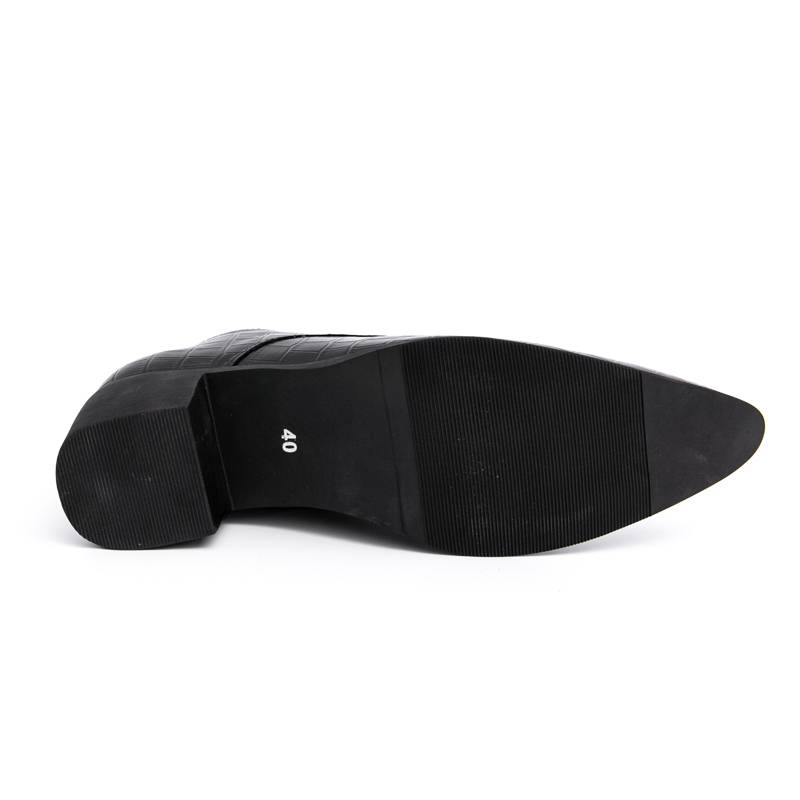 Safety And Style Combined In Our Lightweight Leather Shoes_voghion.com