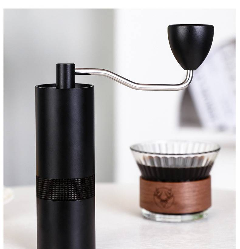 Hochwertige manuelle Kaffeemühle aus Edelstahl – verstellbares 5/6/7-Stern-Mahlwerk, tragbar und kompakt für Zuhause und unterwegs, inklusive Geschenkverpackung_voghion.com