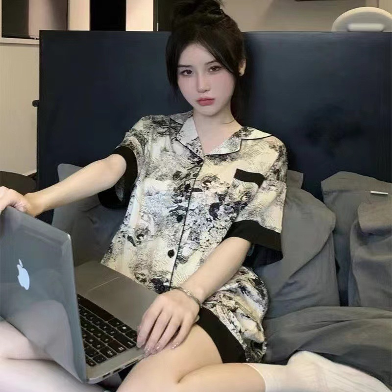 Internet celebrity's same style pajamas, women's chubby MM home clothes, ink painting printing, plus size can be worn_voghion.com