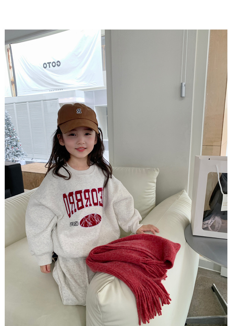 Jungen Mädchen Set Brief Stickerei Fleece Verdickt Weiche Pullover und Hosen 23 Winter Neue Kinder Kleidung_voghion.com