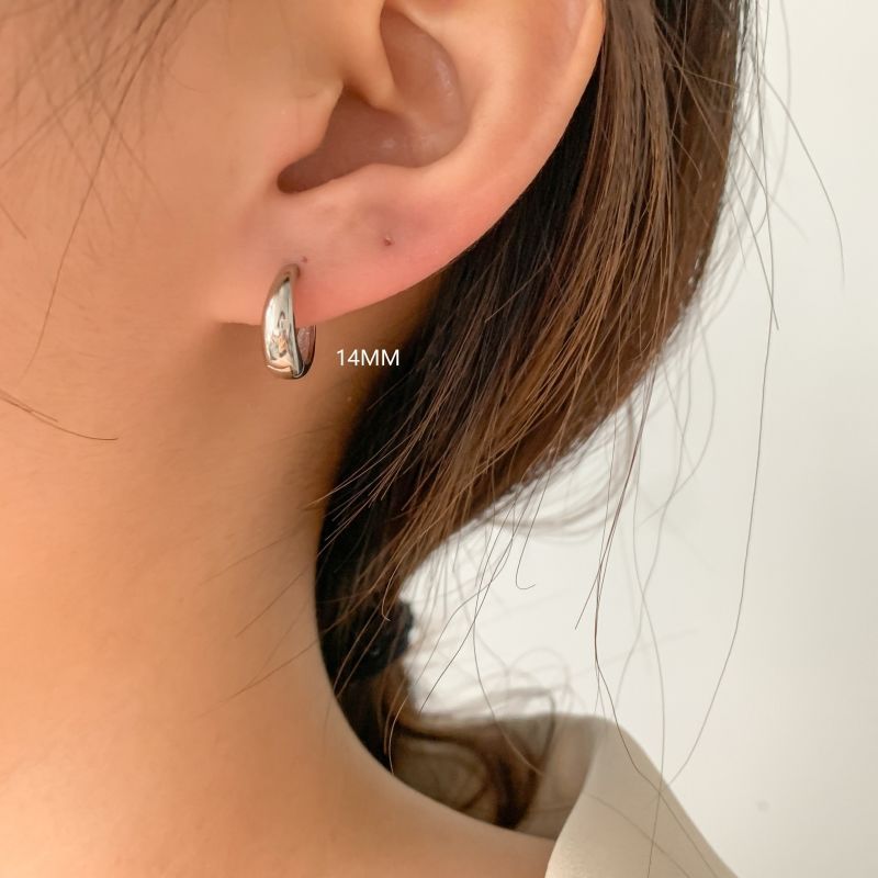 Eleganti orecchini a cerchio in argento puro spesso per donna, design di nicchia, leggeri e lussuosi._voghion.com