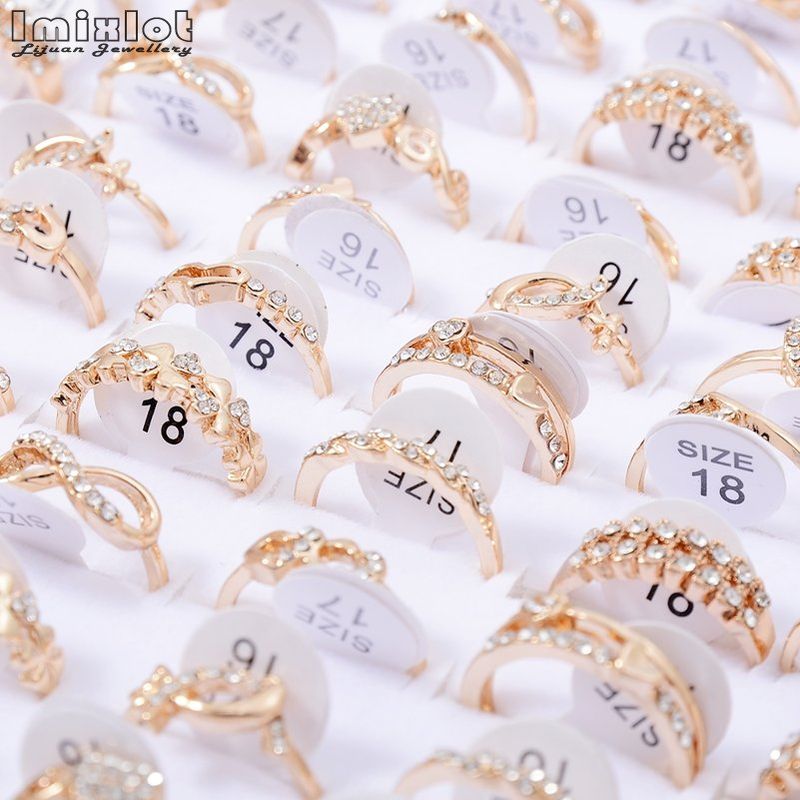 Vendite calde 10 pezzi Lotti all'ingrosso Moda Oro Colore Cristallo Strass Anelli di nozze Gioielli femminili #0201_voghion.com