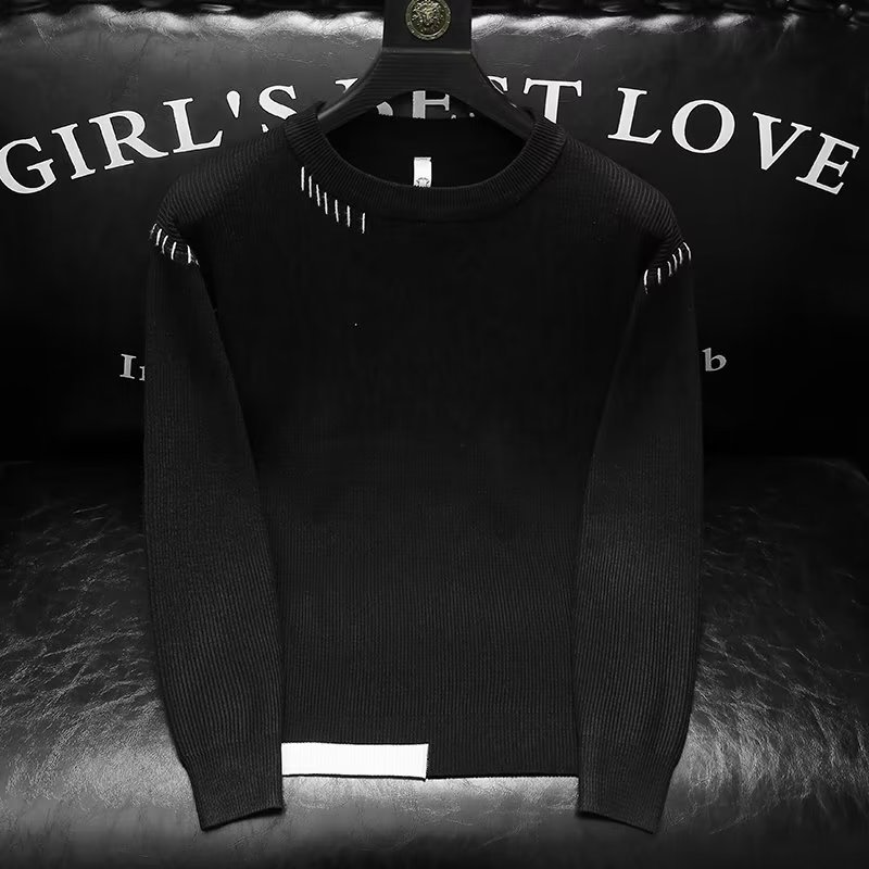 Felpa lavorata a maglia minimalista accogliente da uomo_voghion.com