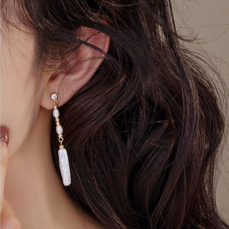 Orecchini lunghi in argento puro con design di nicchia elegante e di alta qualità, perle barocche_voghion.com