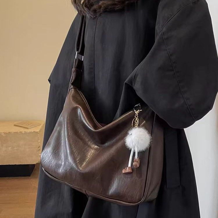 Minimalistische grote capaciteit voor vrouwen 2024 Nieuwe mode veelzijdige casual schouder student forens crossbody tas_voghion.com